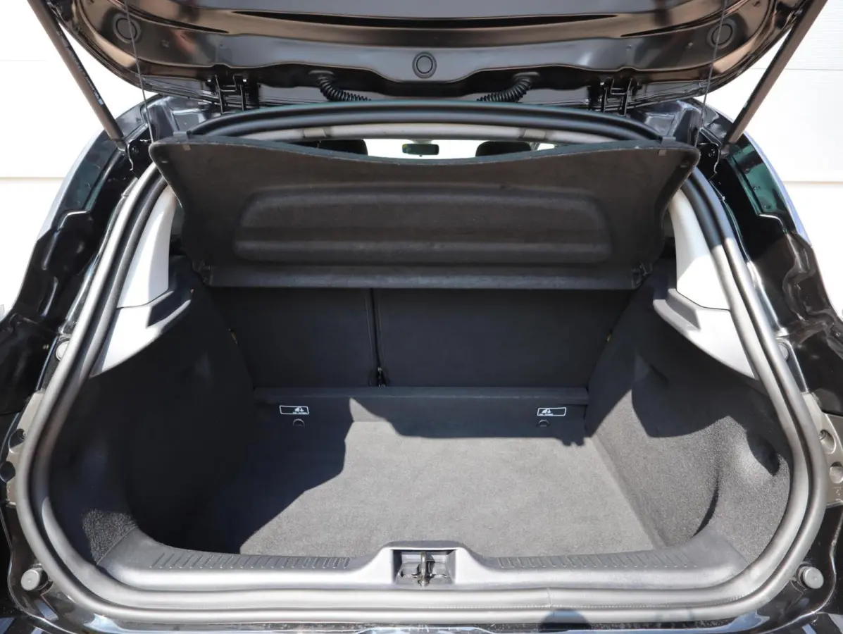 0.9 TCe Intens R-Link (Vol-Opties!) NL-auto