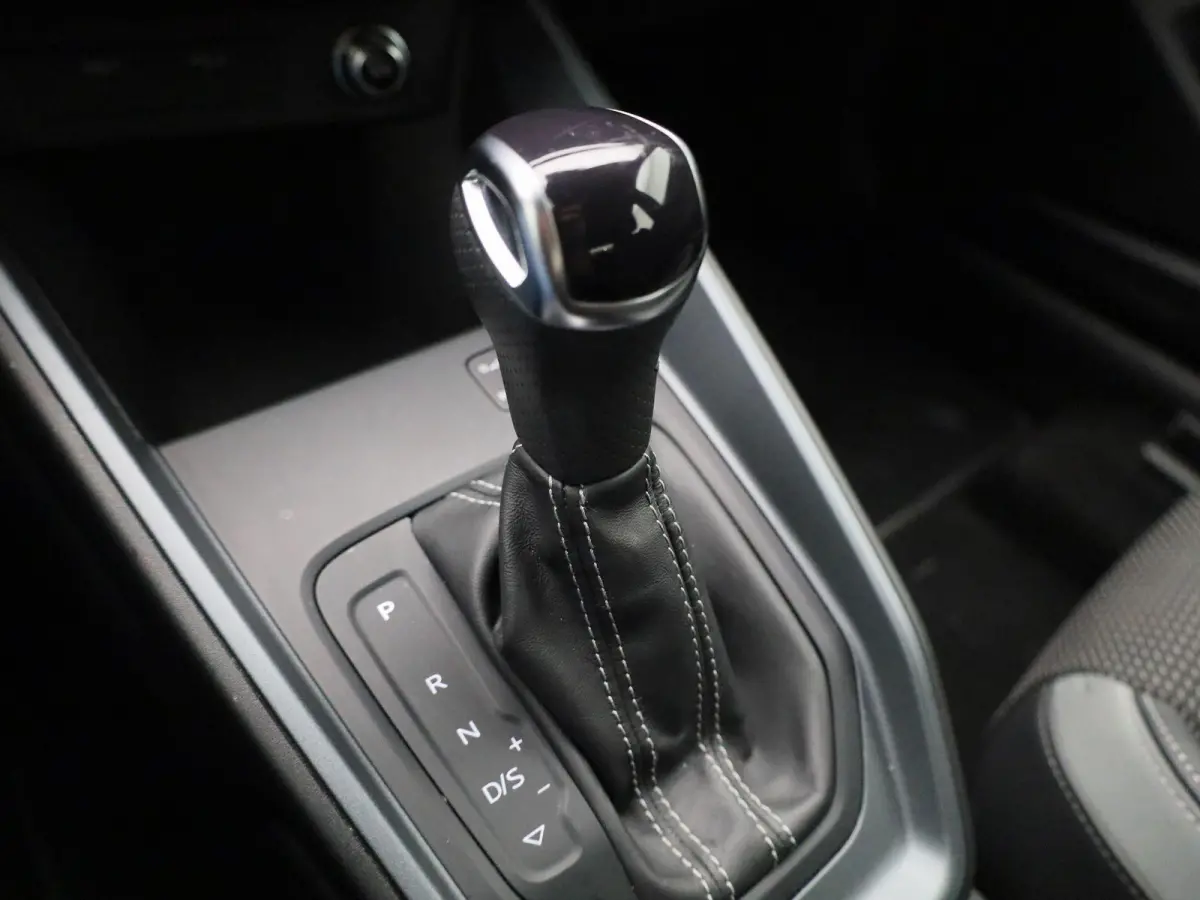 35 TFSI S edition | S-LINE INTERIEUR - EXTERIEUR | AUTOMAAT | APPLE CARPLAY - ANDROID AUTO | CRUISE CONTROL | AIRCO | LICHTMETALEN VELGEN | DIGITAL COCKPIT | LED VERLICHTING |