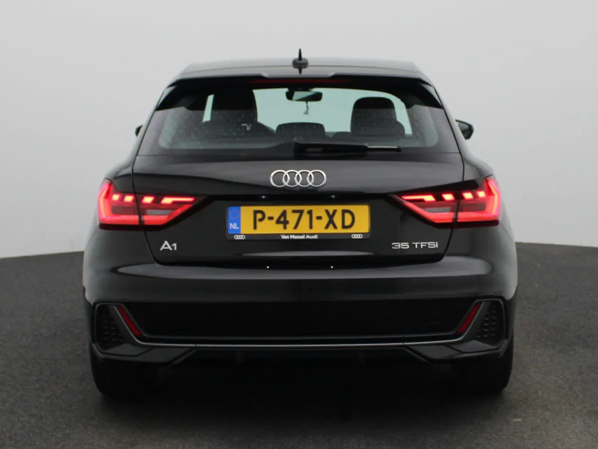 35 TFSI S edition | S-LINE INTERIEUR - EXTERIEUR | AUTOMAAT | APPLE CARPLAY - ANDROID AUTO | CRUISE CONTROL | AIRCO | LICHTMETALEN VELGEN | DIGITAL COCKPIT | LED VERLICHTING |
