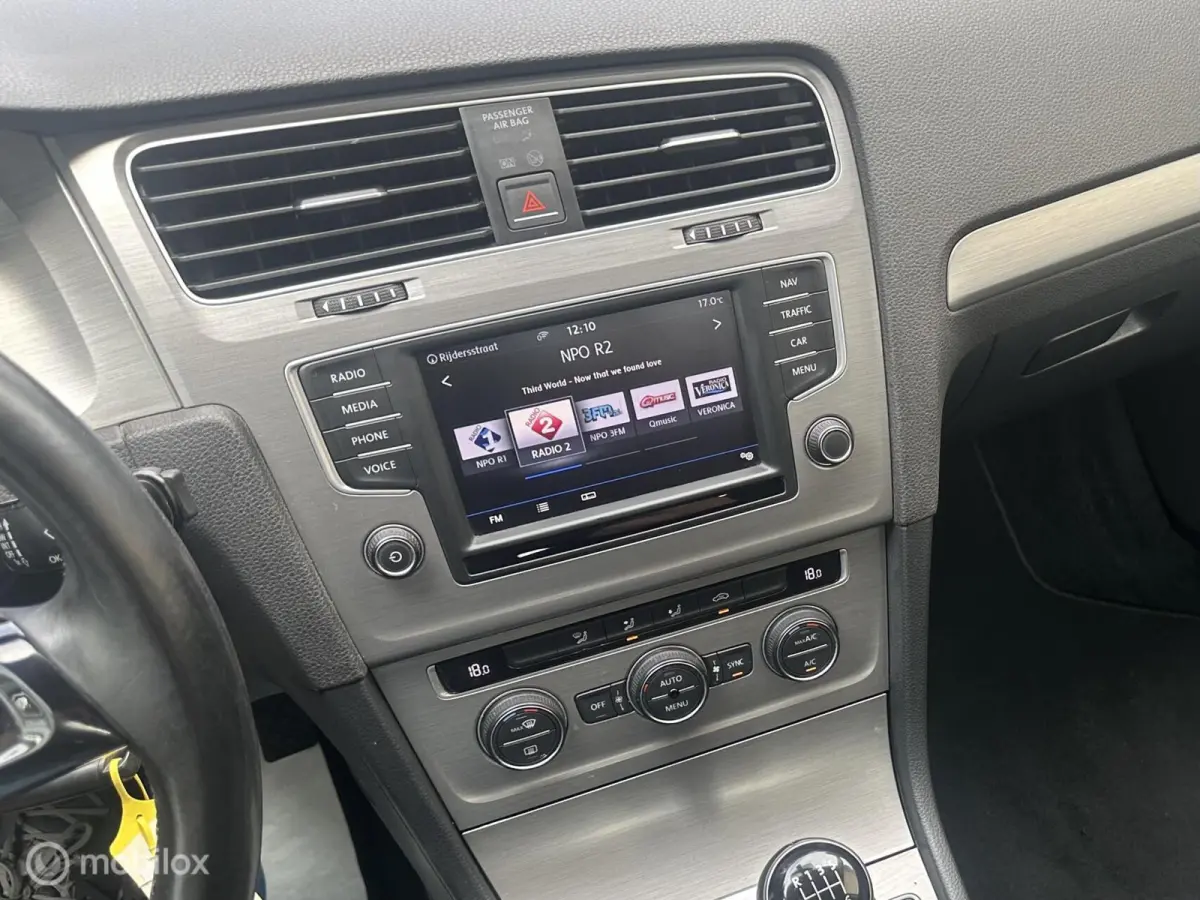 1.0 TSI 116PK Comfortline CLIMATE CONTROLE CARPLAY NAVIGATIE PARKEERSENSOREN ZEER NETTE AUTO!!