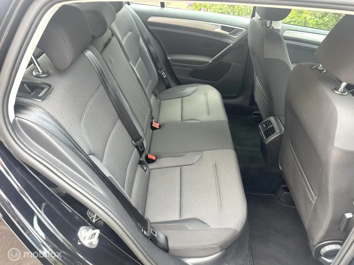 1.0 TSI 116PK Comfortline CLIMATE CONTROLE CARPLAY NAVIGATIE PARKEERSENSOREN ZEER NETTE AUTO!!