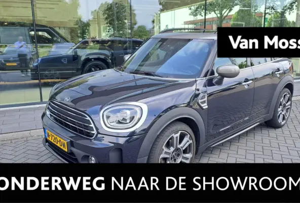 1.5 Cooper MINI Yours | PANORAMADAK | LEER | CAMERA | NAVIGATIE | STOEL-STUURWIELVERWARMING