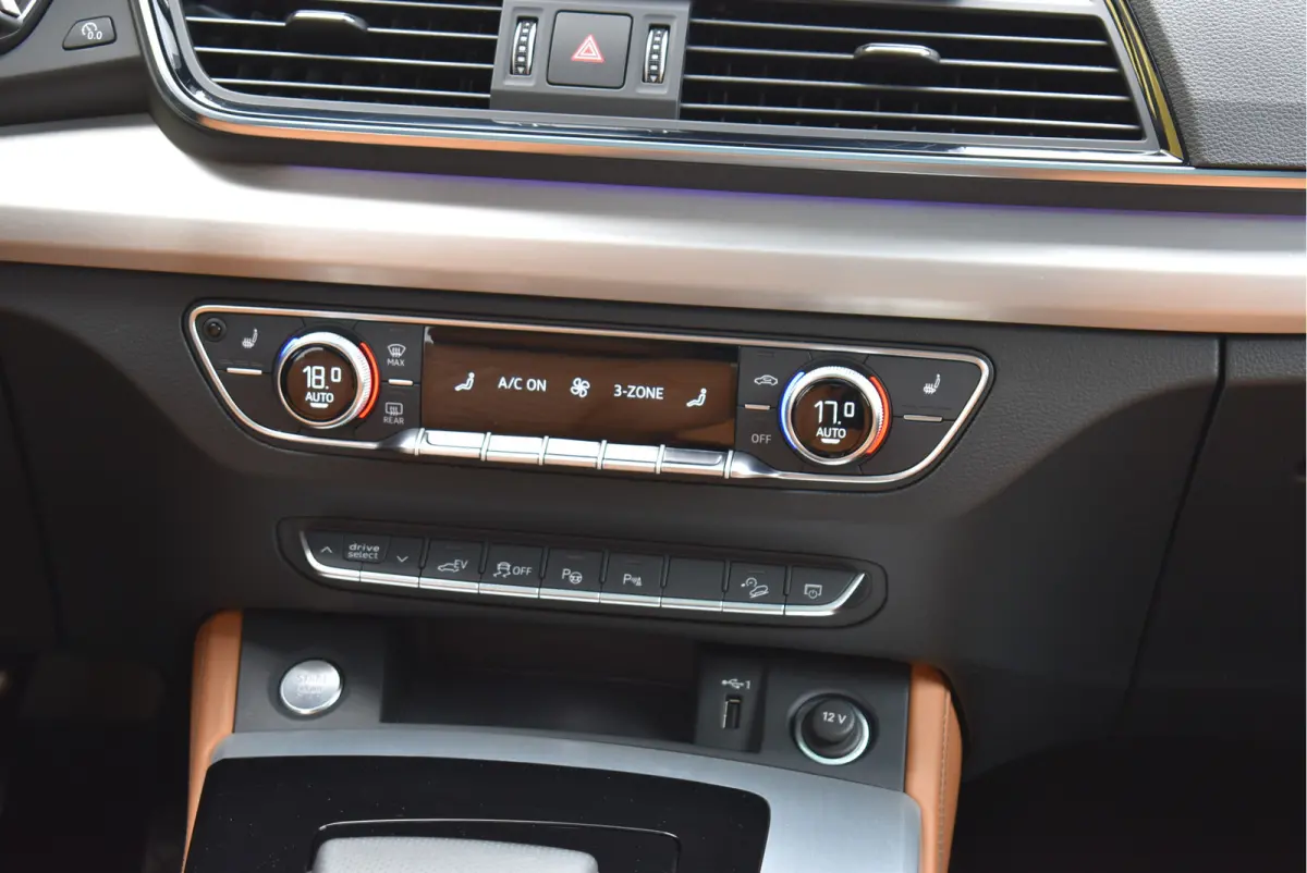 55 TFSI e S-Line 367 Pk Exclusive Leder Pano Navi Luchtvering ACC 21 Inch SQ5