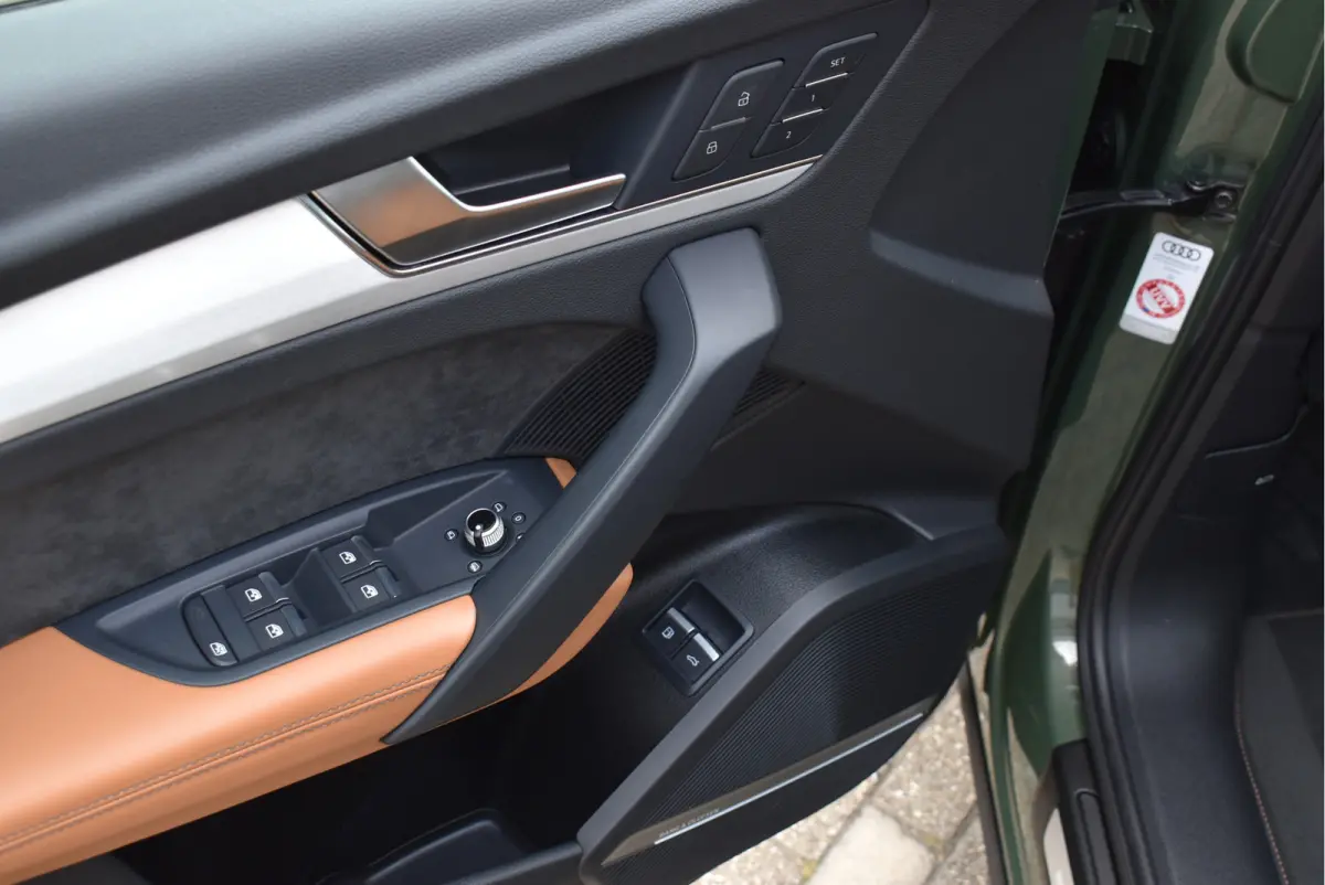 55 TFSI e S-Line 367 Pk Exclusive Leder Pano Navi Luchtvering ACC 21 Inch SQ5
