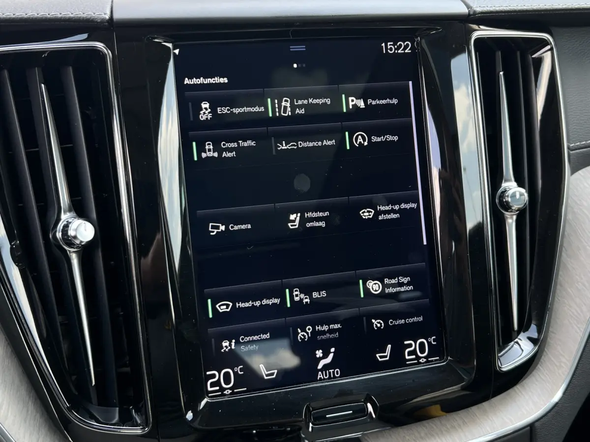 2.0 T5 Inscription | Pano | Leder | Pilot Assist