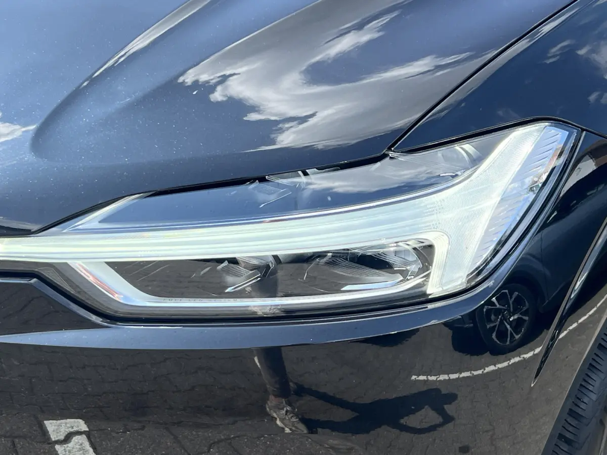 2.0 T5 Inscription | Pano | Leder | Pilot Assist
