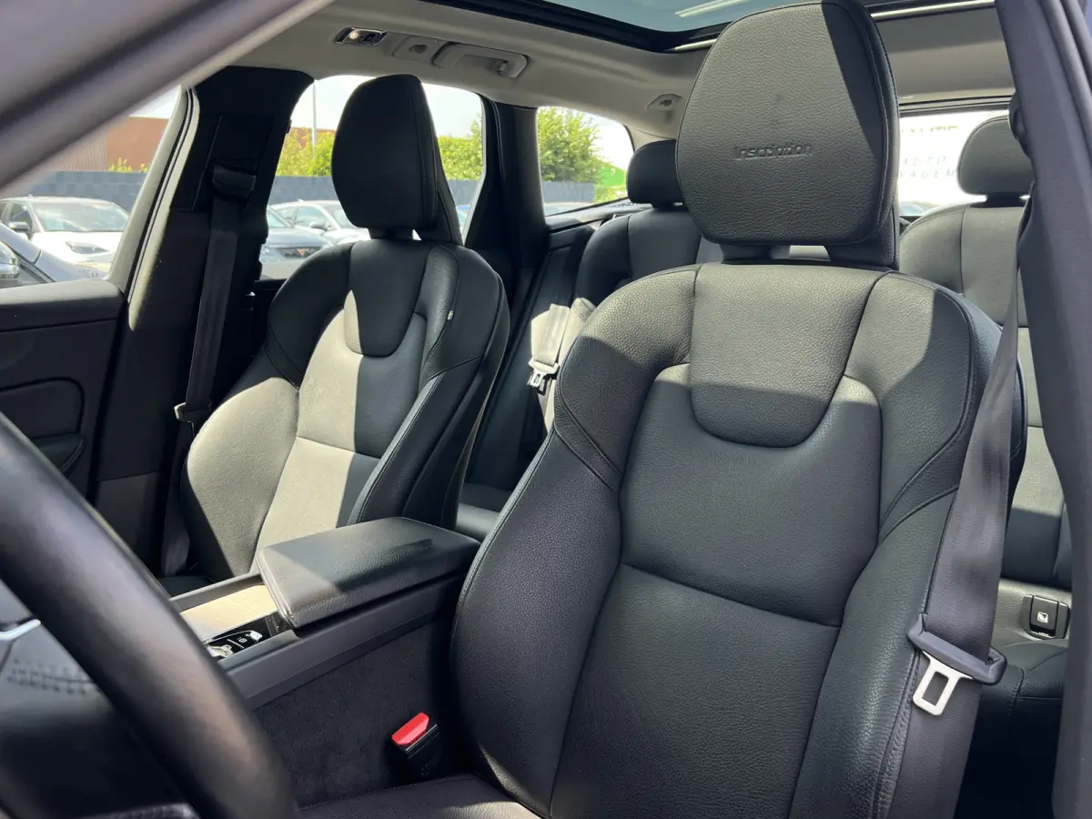 2.0 T5 Inscription | Pano | Leder | Pilot Assist