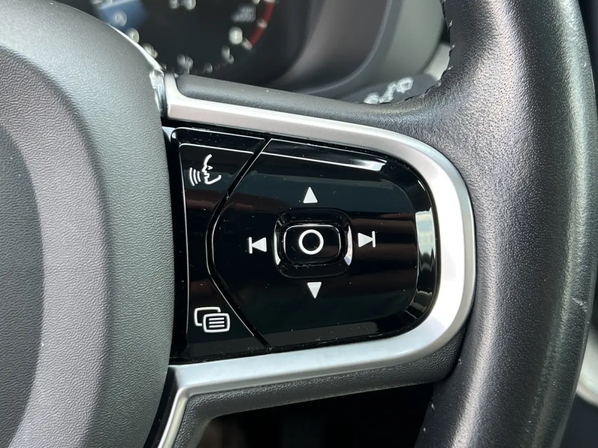 2.0 T5 Inscription | Pano | Leder | Pilot Assist