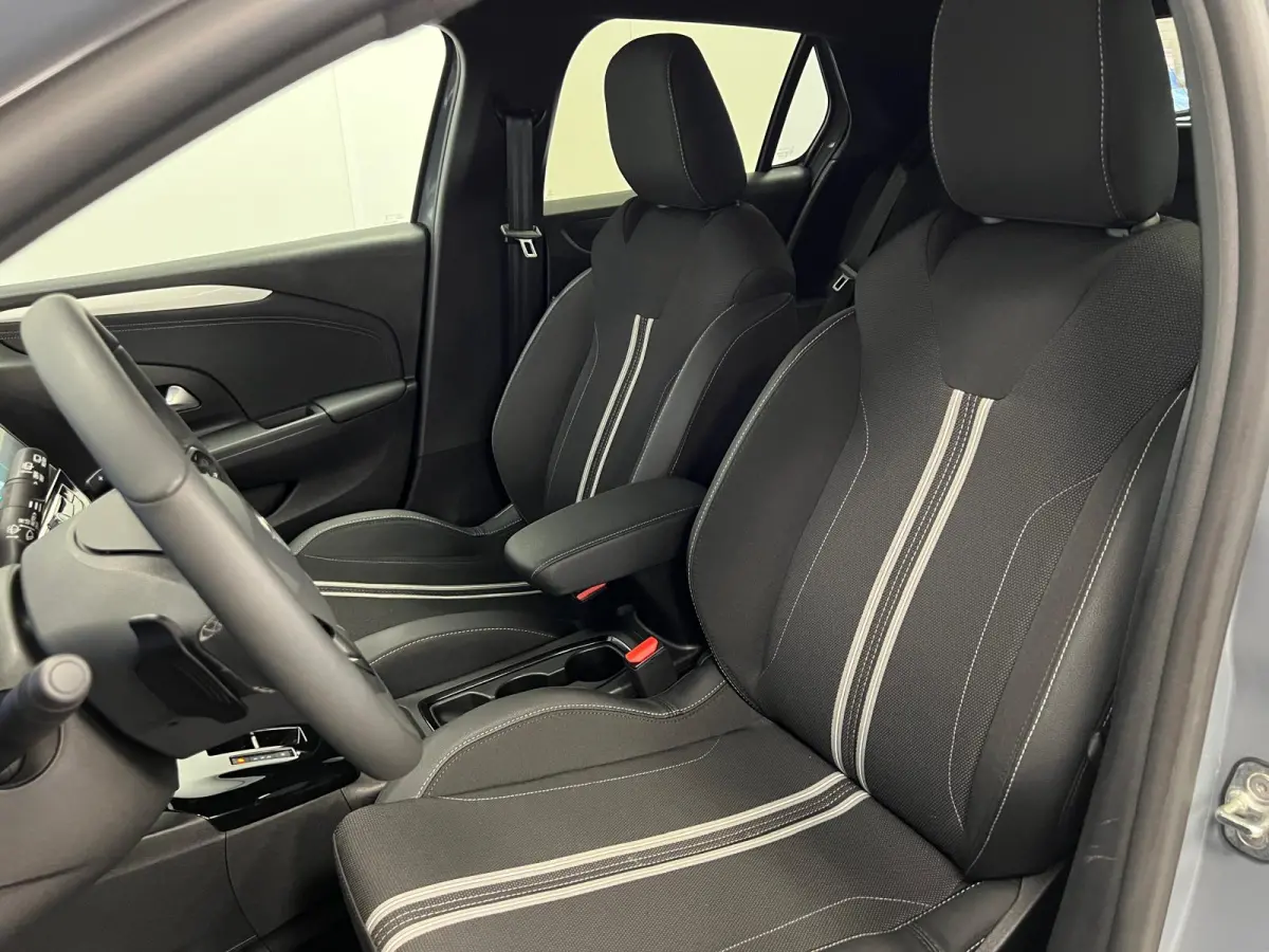 1.2T GS-LINE / 145PK HYBRID AUTOMAAT / NAVI / STOEL-STUURVERW. / KEYLESS /