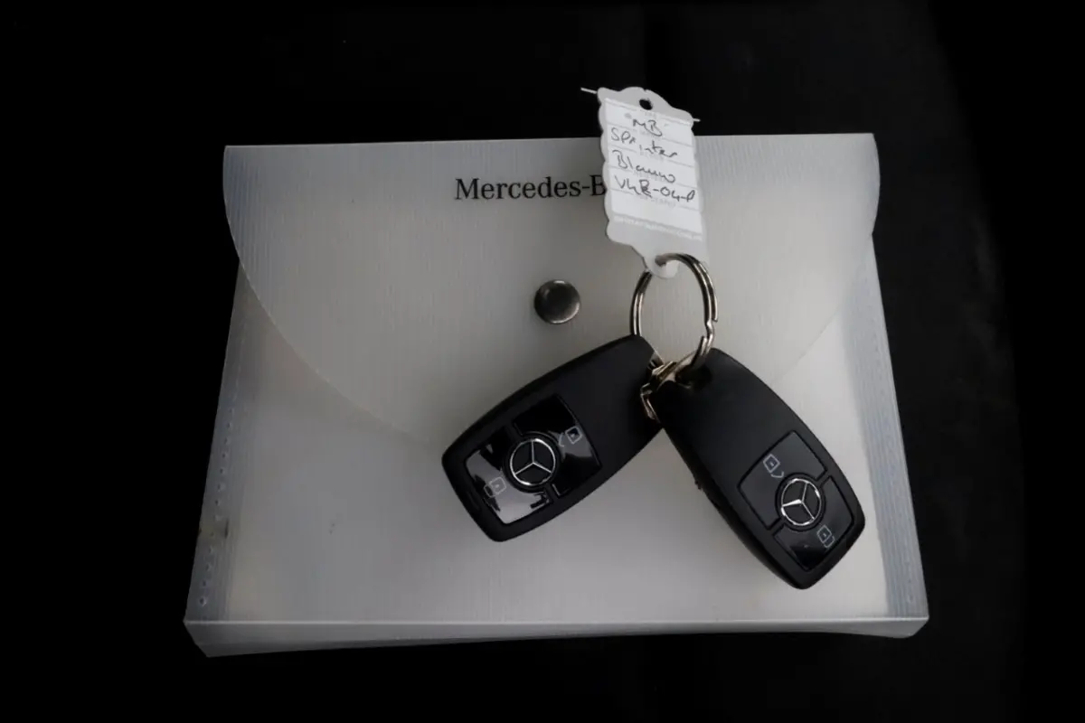 311 CDI 115pk E6 RWD Bakwagen met achterdeuren 2-Persoons 06-2021