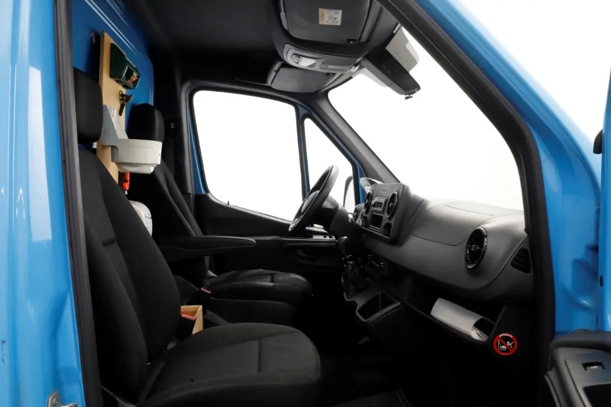 311 CDI 115pk E6 RWD Bakwagen met achterdeuren 2-Persoons 06-2021