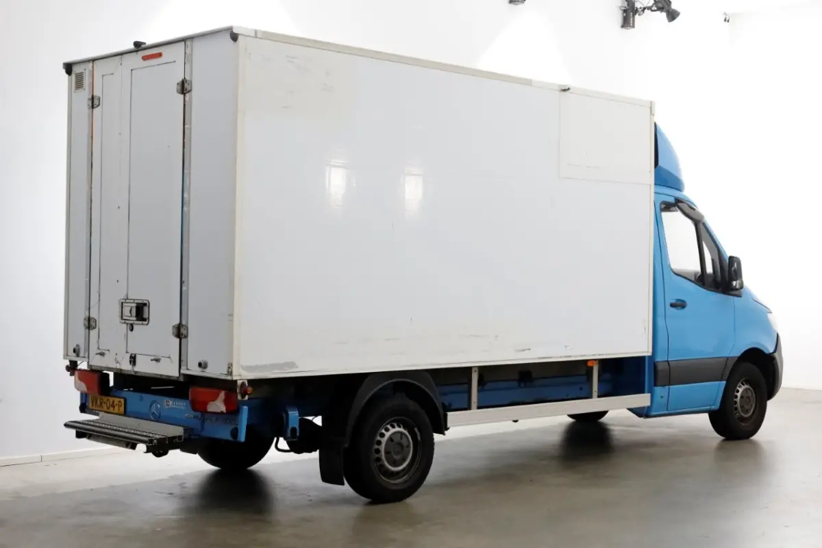 311 CDI 115pk E6 RWD Bakwagen met achterdeuren 2-Persoons 06-2021