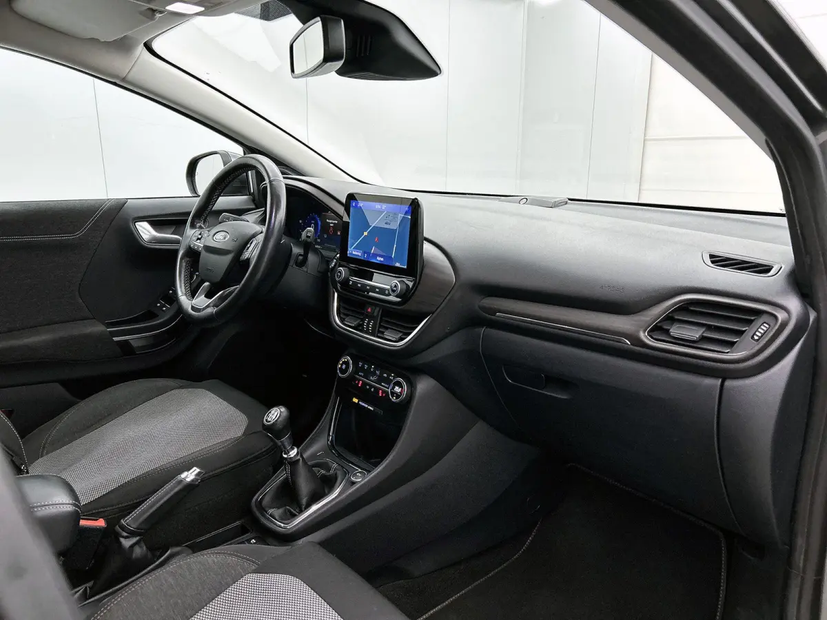 1.0 EcoBoost Titanium | Stoelmassage | Winterpack | Driver Assistance Pack | Elektrische Achterklep | Full LED | Keyless Entry | B&O Audio |