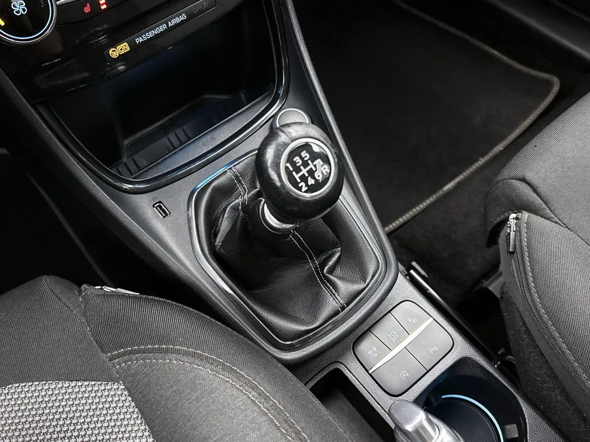 1.0 EcoBoost Titanium | Stoelmassage | Winterpack | Driver Assistance Pack | Elektrische Achterklep | Full LED | Keyless Entry | B&O Audio |