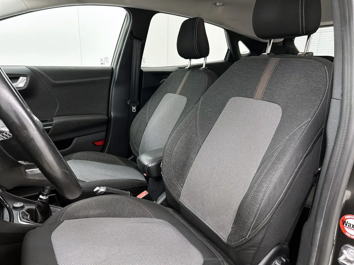 1.0 EcoBoost Titanium | Stoelmassage | Winterpack | Driver Assistance Pack | Elektrische Achterklep | Full LED | Keyless Entry | B&O Audio |