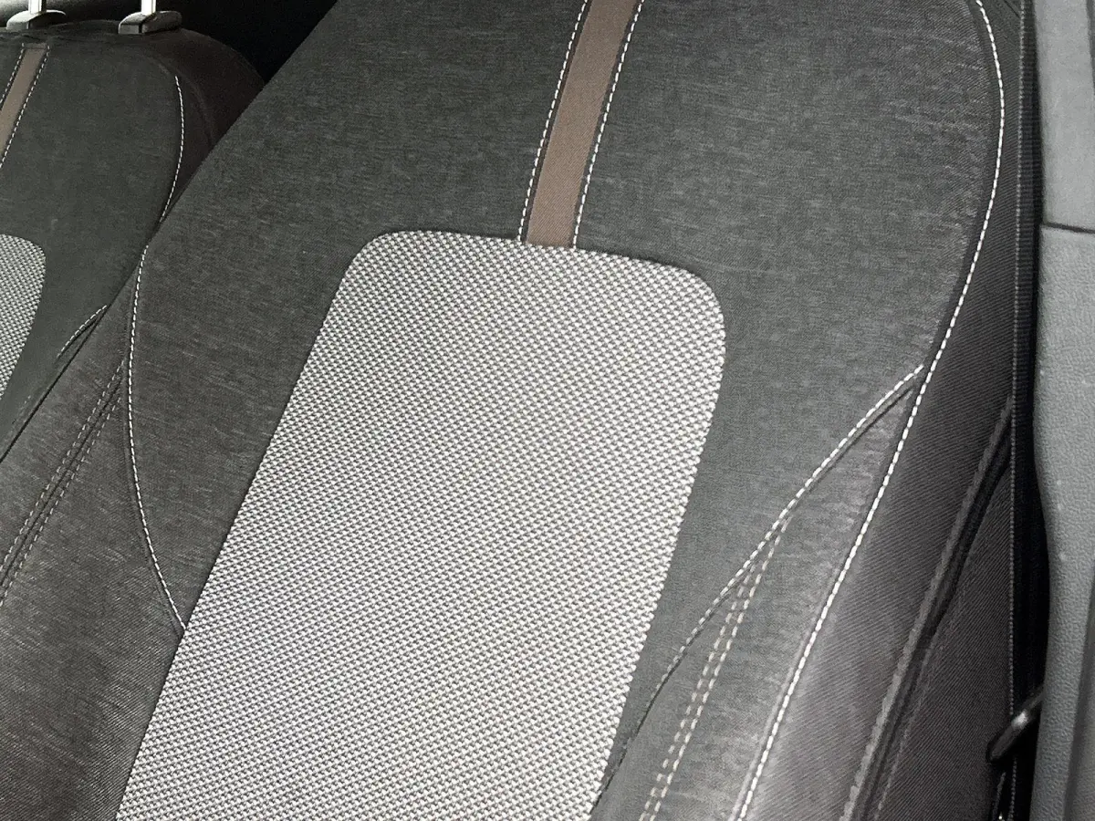 1.0 EcoBoost Titanium | Stoelmassage | Winterpack | Driver Assistance Pack | Elektrische Achterklep | Full LED | Keyless Entry | B&O Audio |