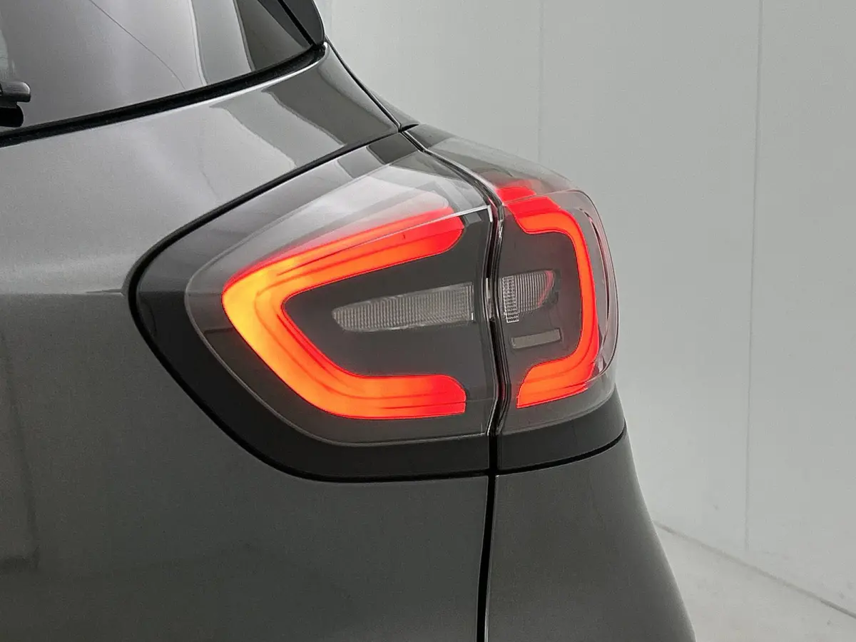 1.0 EcoBoost Titanium | Stoelmassage | Winterpack | Driver Assistance Pack | Elektrische Achterklep | Full LED | Keyless Entry | B&O Audio |