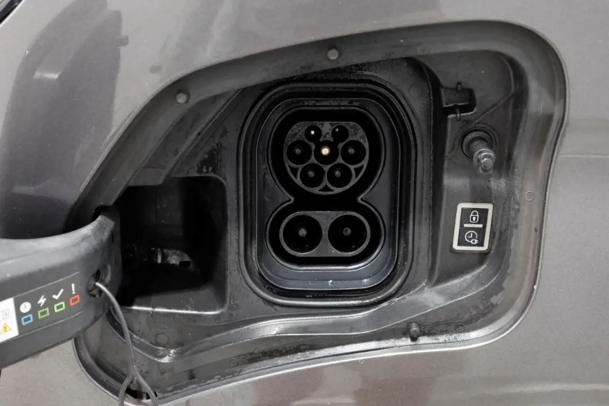L2H1 Standard Premium 75 kWh 100% Elektrisch Snellader WLTP 315km SOH 93% 05-2022