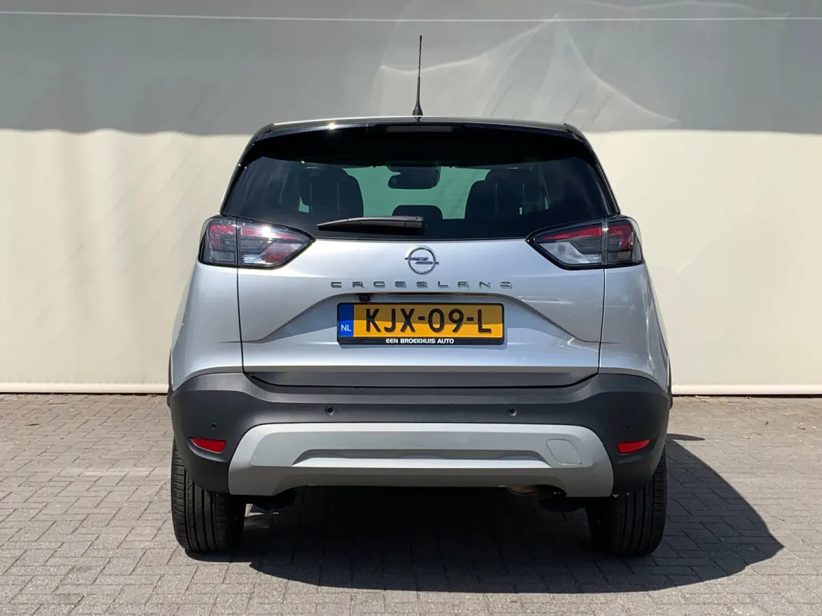 Crossland Edition Airco | AppleCarplay/ Android Auto | Camera | Cruise Control | DAB | LMV 17" | Navi | PDC V&A |