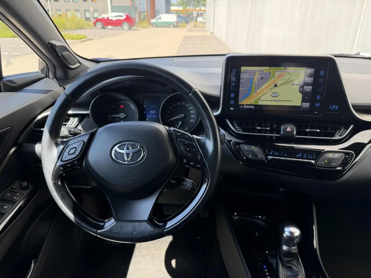 1.8 Hybrid Style | Cam | Stoelvw | Trekhaak