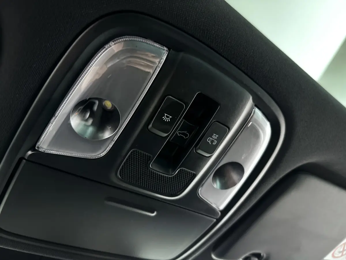 1.6 T-GDI GT-Line | Panoramadak | Parkeercamera | Keyless | Stoel- en stuurverwarming | Trekhaak