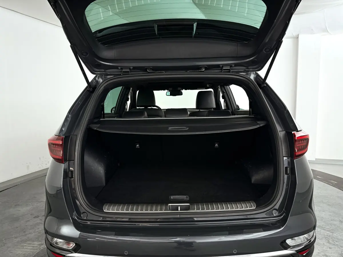 1.6 T-GDI GT-Line | Panoramadak | Parkeercamera | Keyless | Stoel- en stuurverwarming | Trekhaak