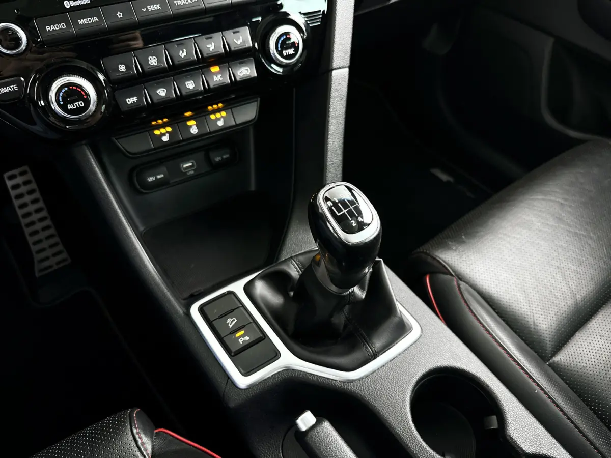 1.6 T-GDI GT-Line | Panoramadak | Parkeercamera | Keyless | Stoel- en stuurverwarming | Trekhaak
