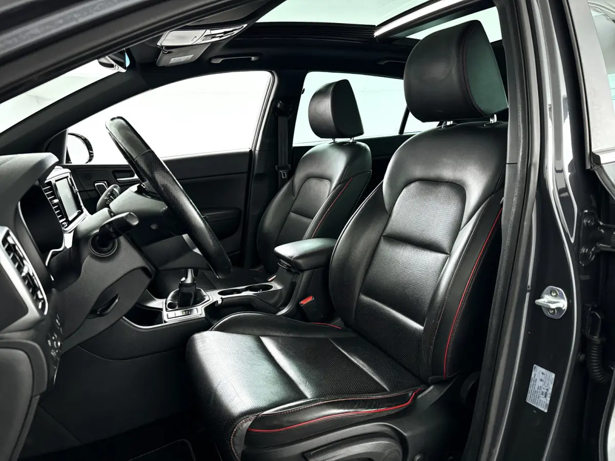 1.6 T-GDI GT-Line | Panoramadak | Parkeercamera | Keyless | Stoel- en stuurverwarming | Trekhaak