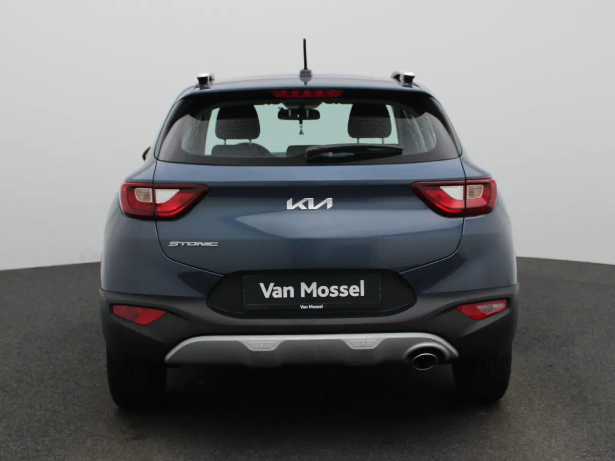 1.0 T-GDi MHEV DynamicLine | Apple Car Play / Android Play | Bluetooth | Airco | PDC | Radio / DAB+ | Elektrische Ramen | 12 Maanden BOVAG Garantie |