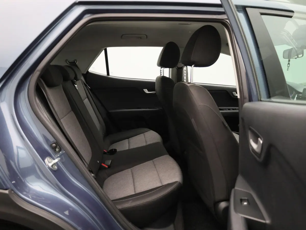 1.0 T-GDi MHEV DynamicLine | Apple Car Play / Android Play | Bluetooth | Airco | PDC | Radio / DAB+ | Elektrische Ramen | 12 Maanden BOVAG Garantie |