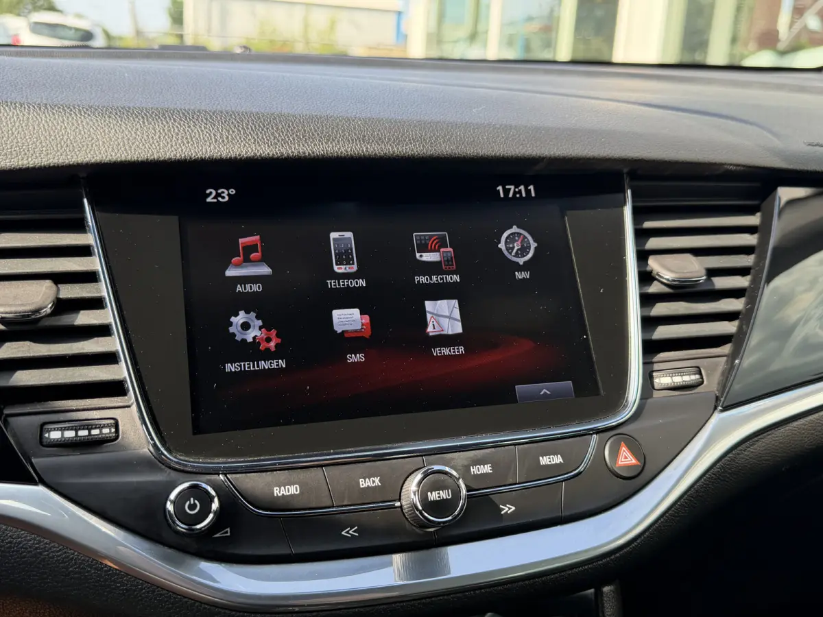 1.4 Innovation App Connect