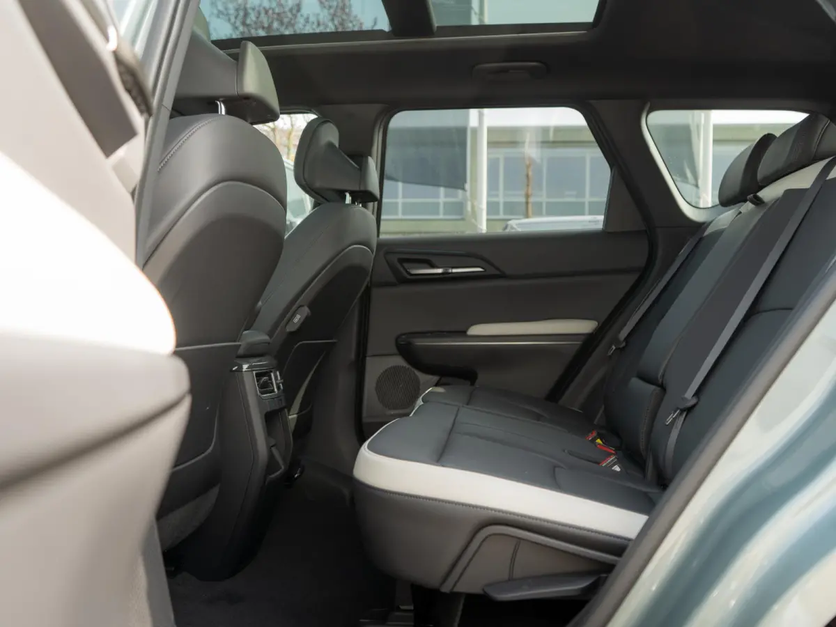 GT-PlusLine 81.4 kWh | Panorama dak | Elektrische achterklep | Stoel+Stuurverwarming |