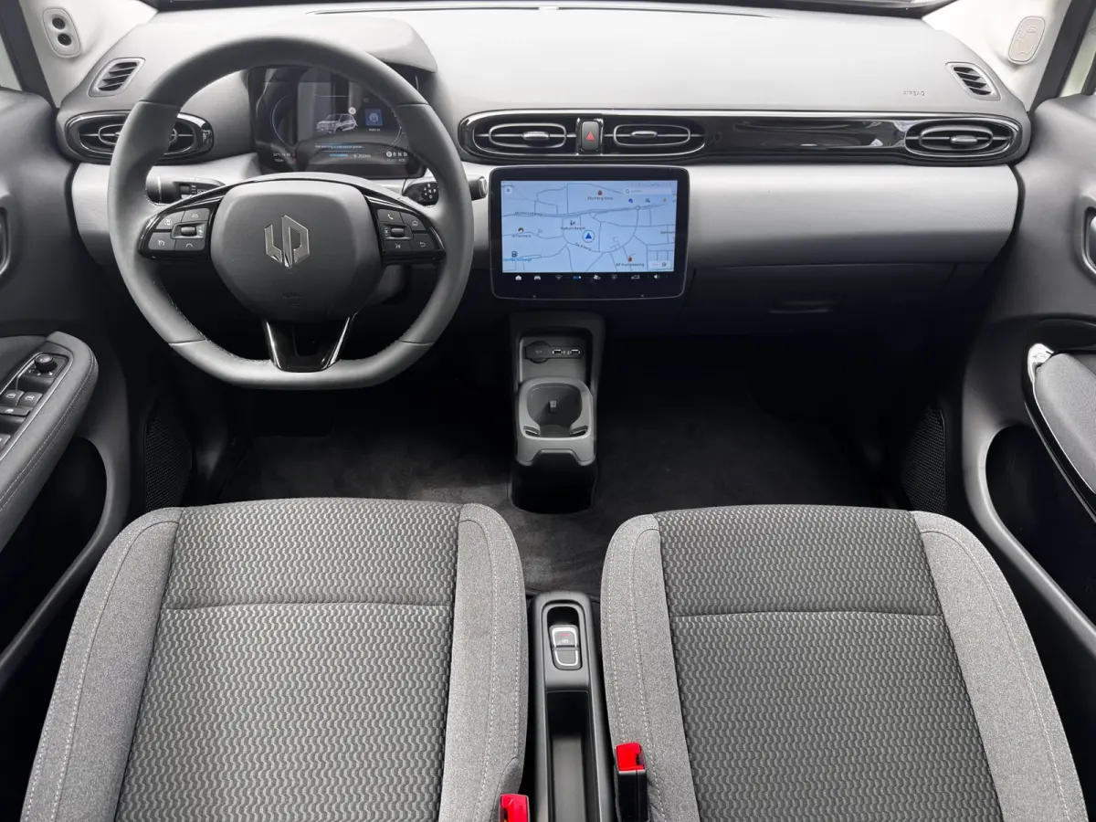 Design 37.3 kWh | 3-Fase | Panoramadak | Camera | Navigatie | Adaptive Cruise | DAB+ |