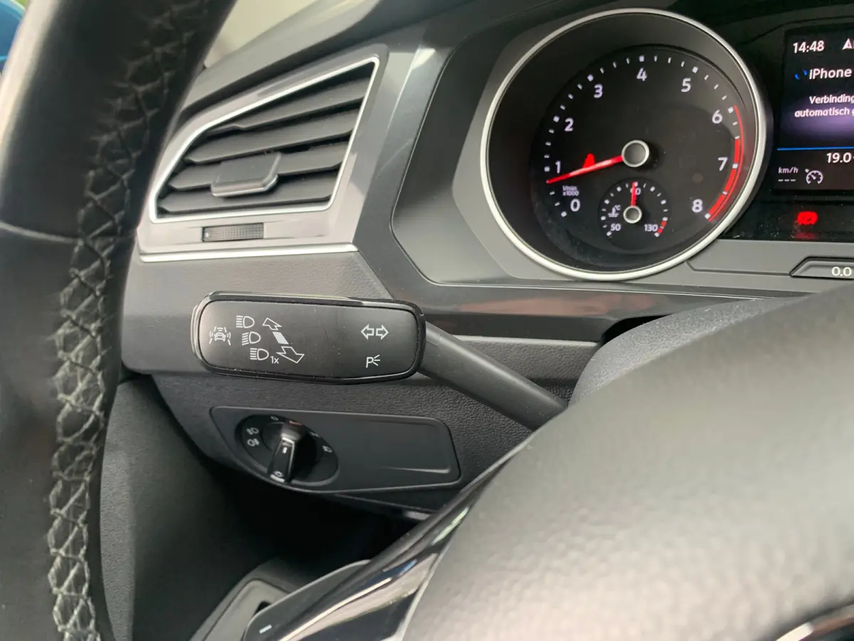- Airco | Cruise Adaptief | DAB | LED | LMV 18" | Trekhaak Uitklapbaar |