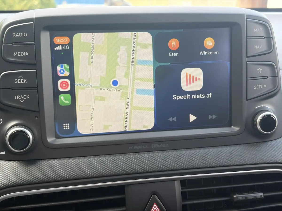1.0T Essence 2e Eigenaar,Trekhaak,Camera,Carplay,Navi,Clima,Cruise,6 Bak,N.A.P,120pk,Lm velgen,Rijstrooksensor,Pdc,Apk tot 03-2027