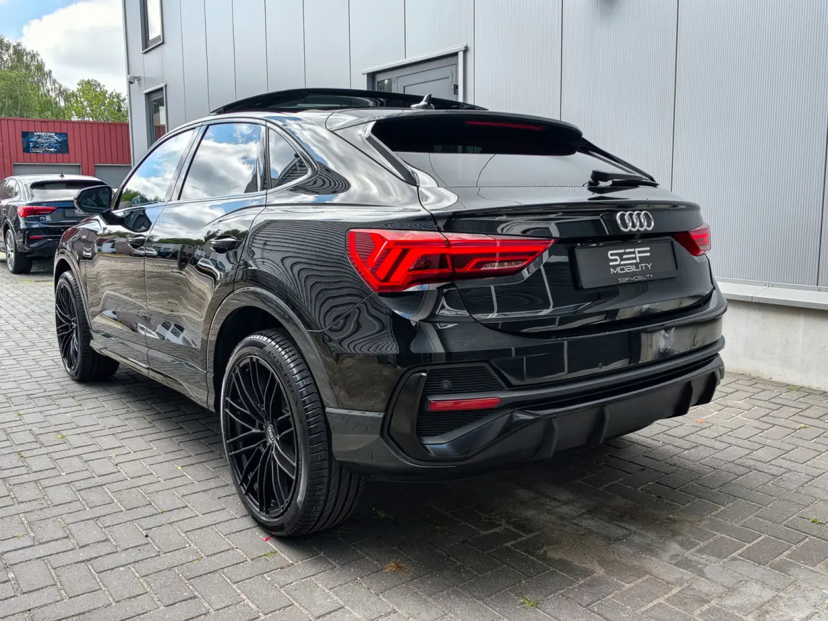 35 TFSI 3x S Line Pano | Keyless | Trekhaak | Matrix | Camera | Leder