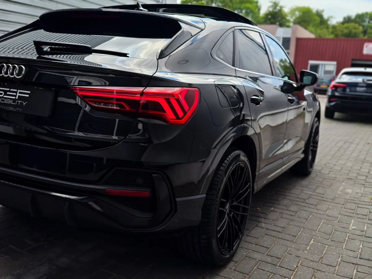 35 TFSI 3x S Line Pano | Keyless | Trekhaak | Matrix | Camera | Leder