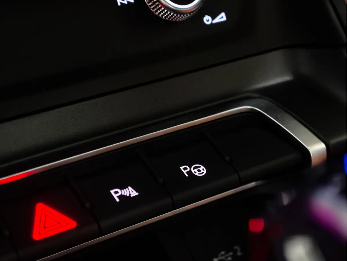 35 TFSI 3x S Line Pano | Keyless | Trekhaak | Matrix | Camera | Leder