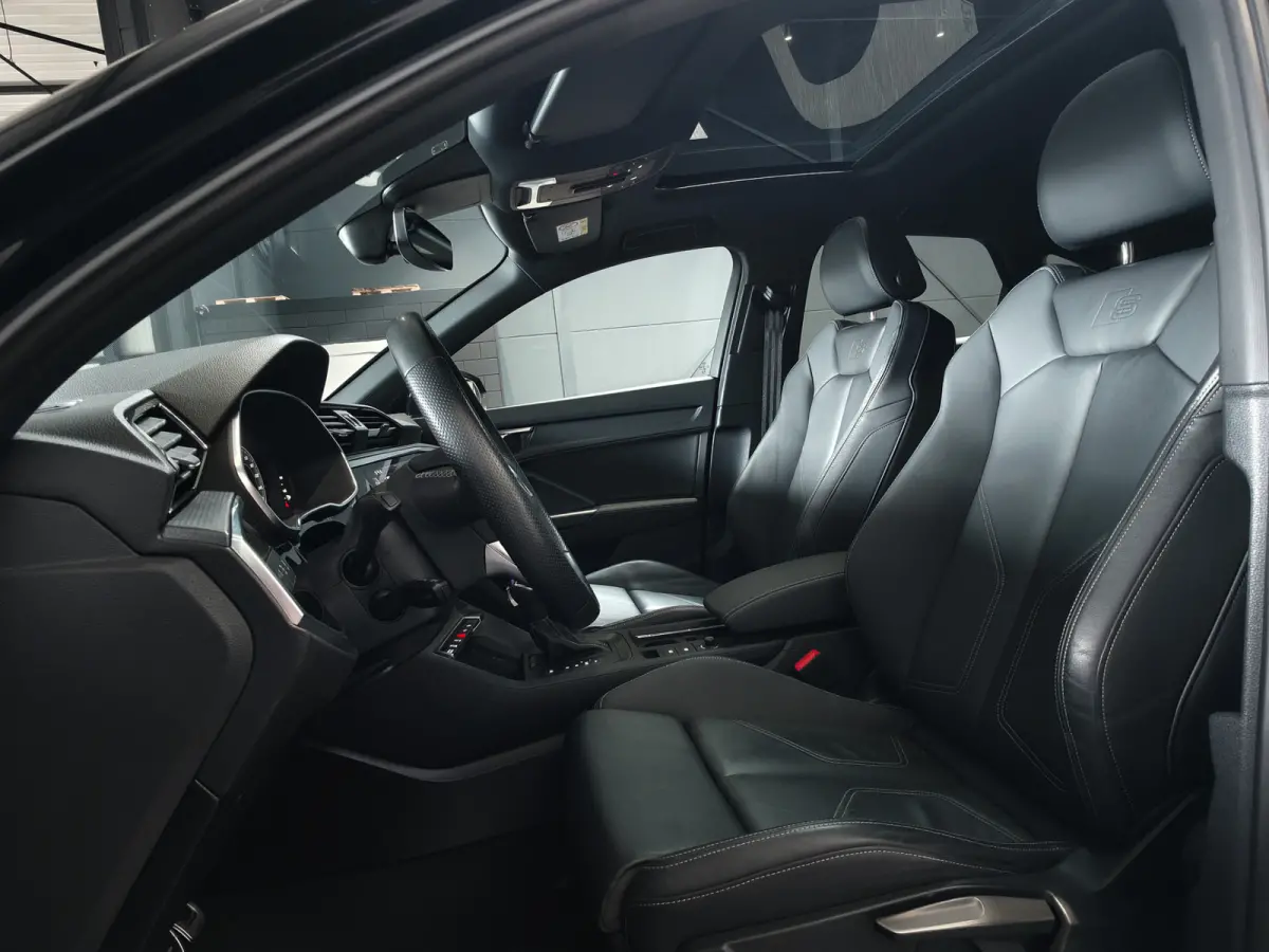 35 TFSI 3x S Line Pano | Keyless | Trekhaak | Matrix | Camera | Leder