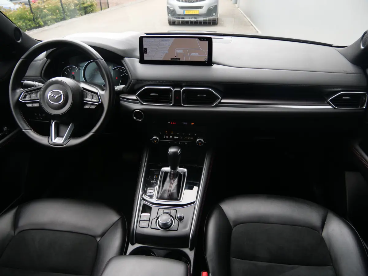 2.0 SkyActiv-G 165 Homura Automaat Stuurverwarming / Trekhaak / Head-up display