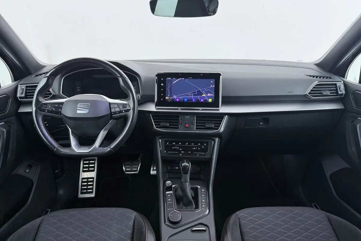 1.4 TSI e-Hybrid PHEV FR | Uitklap Trekhaak | Sportstoelen | CarPlay | Stoelverwarming V+A | Digital Cockpit |