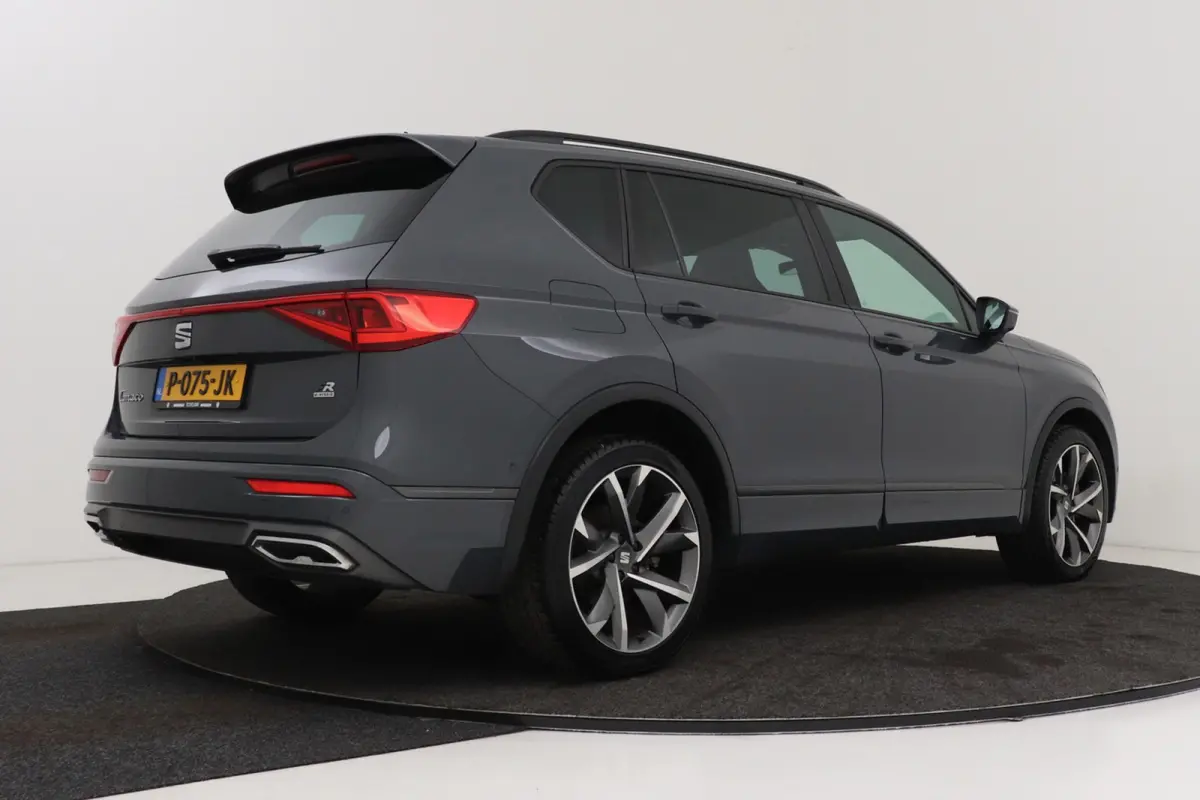 1.4 TSI e-Hybrid PHEV FR | Uitklap Trekhaak | Sportstoelen | CarPlay | Stoelverwarming V+A | Digital Cockpit |