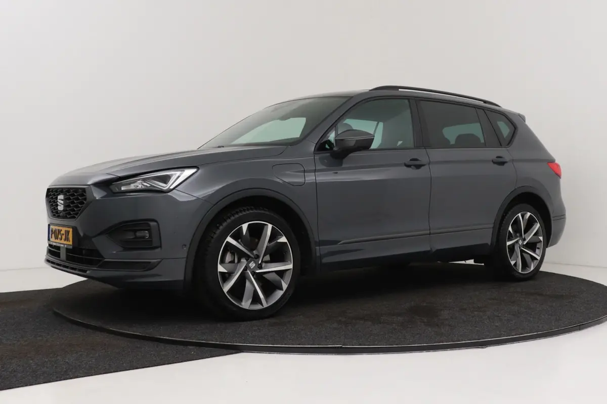 1.4 TSI e-Hybrid PHEV FR | Uitklap Trekhaak | Sportstoelen | CarPlay | Stoelverwarming V+A | Digital Cockpit |