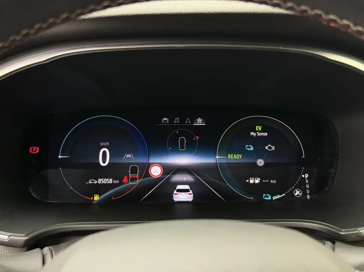 Estate 1.6 Plug-In Hybrid 160 R.S. Line