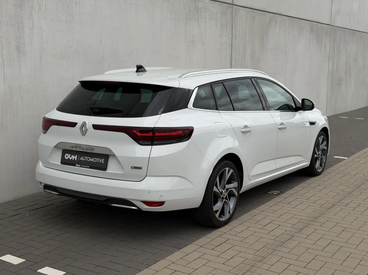Estate 1.6 Plug-In Hybrid 160 R.S. Line