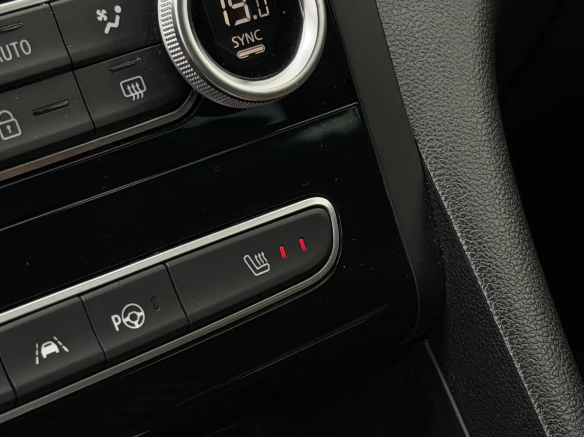Estate 1.6 Plug-In Hybrid 160 R.S. Line