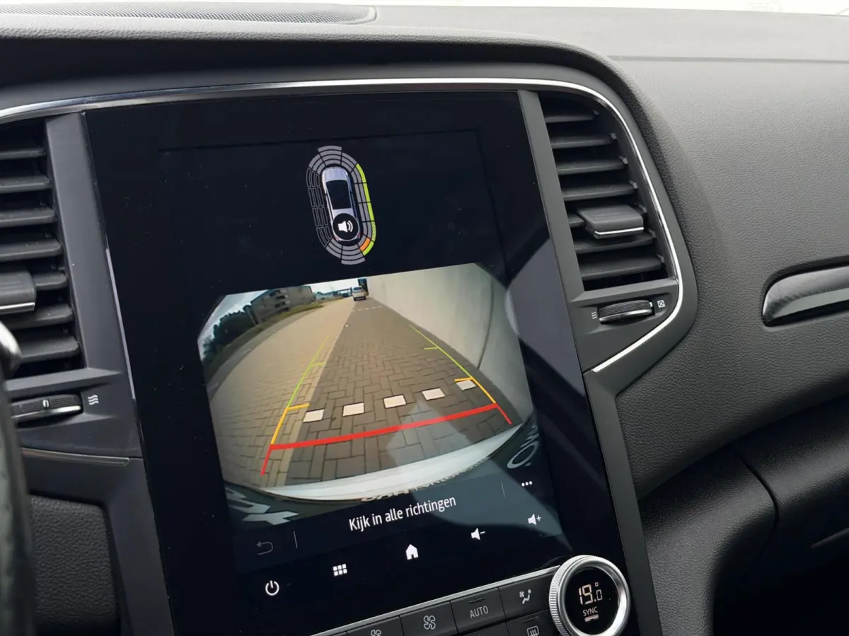 Estate 1.6 Plug-In Hybrid 160 R.S. Line