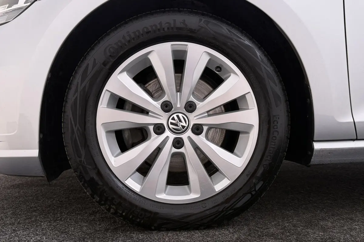 1.5 TSI Comfortline Business | Org NL | CarPlay | Stoelverwarming | Adap. Cruise | Comfortstoelen |