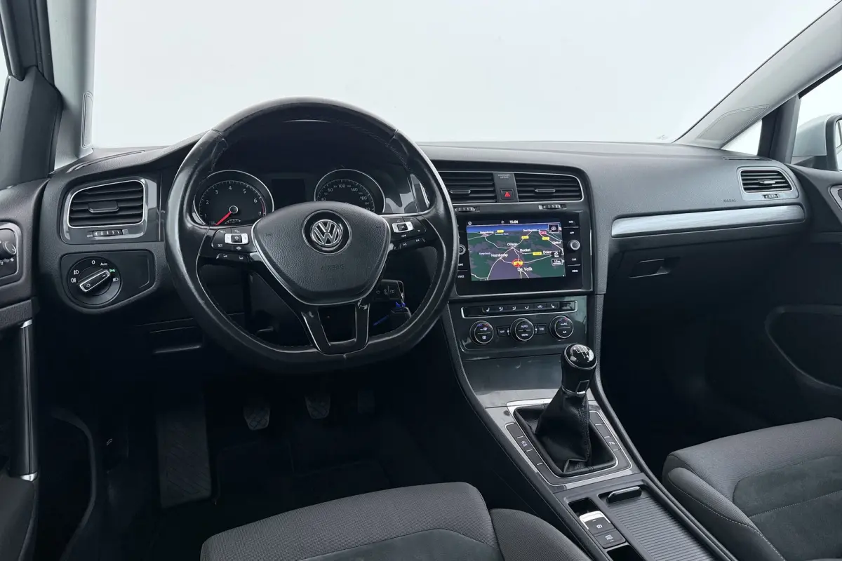 1.5 TSI Comfortline Business | Org NL | CarPlay | Stoelverwarming | Adap. Cruise | Comfortstoelen |