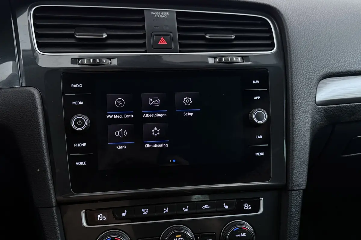 1.5 TSI Comfortline Business | Org NL | CarPlay | Stoelverwarming | Adap. Cruise | Comfortstoelen |